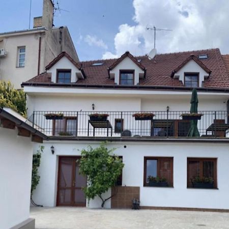 Nicolsburg Hotel Mikulov Exterior photo