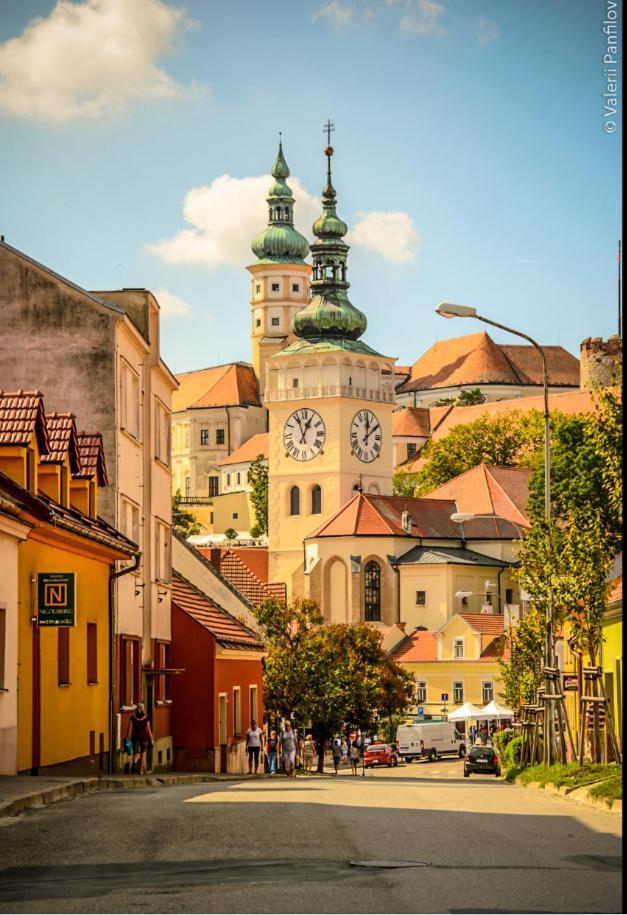 Nicolsburg Hotel Mikulov Exterior photo