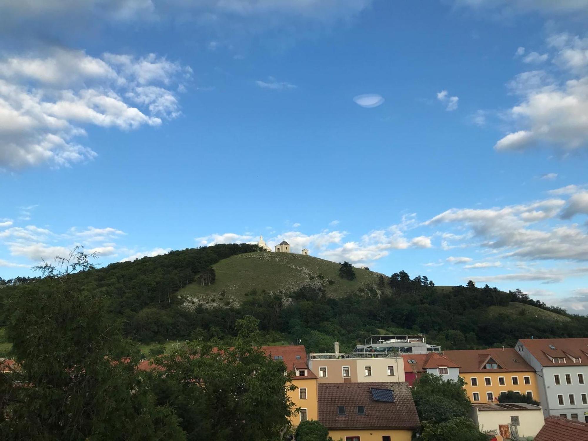 Nicolsburg Hotel Mikulov Exterior photo