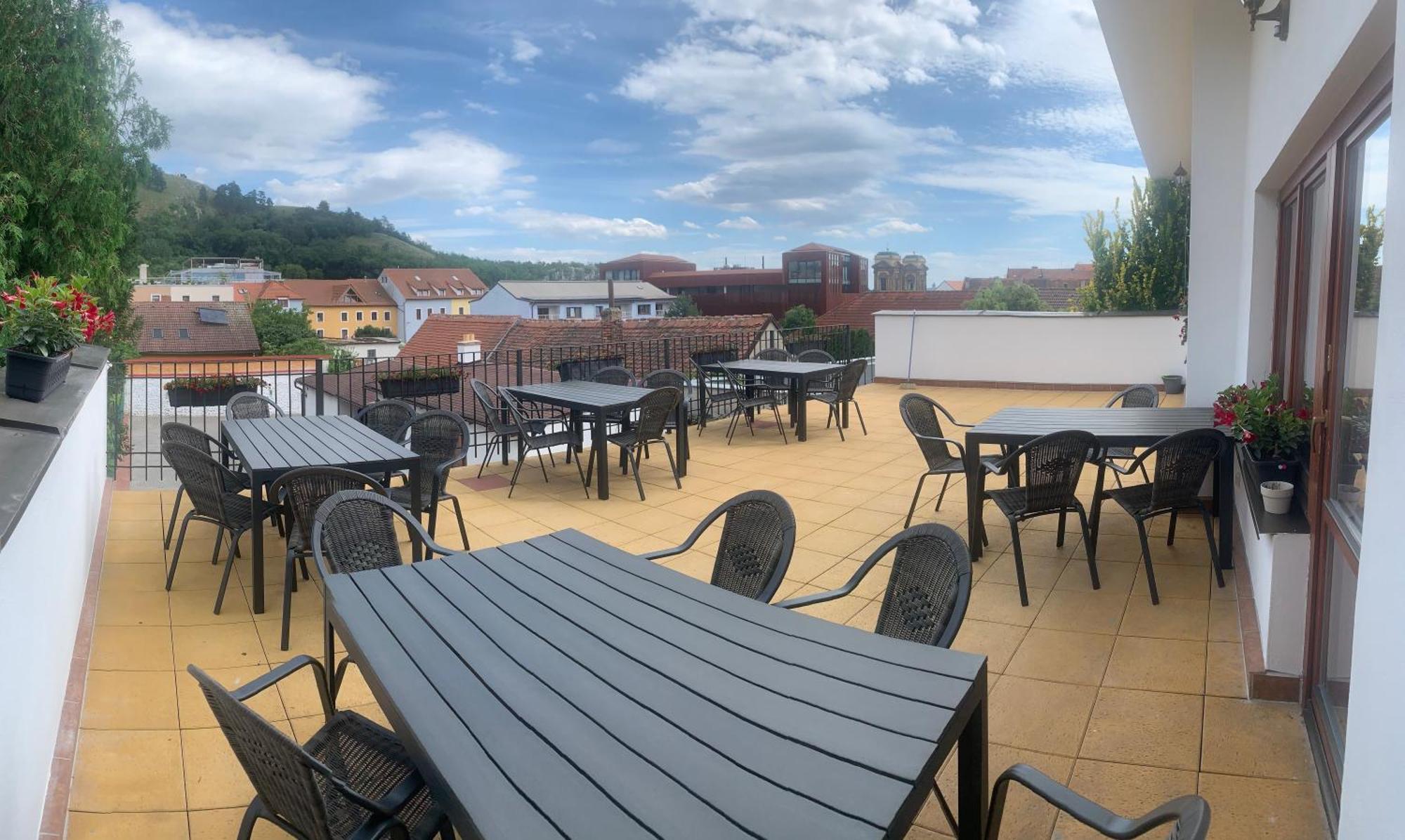 Nicolsburg Hotel Mikulov Exterior photo